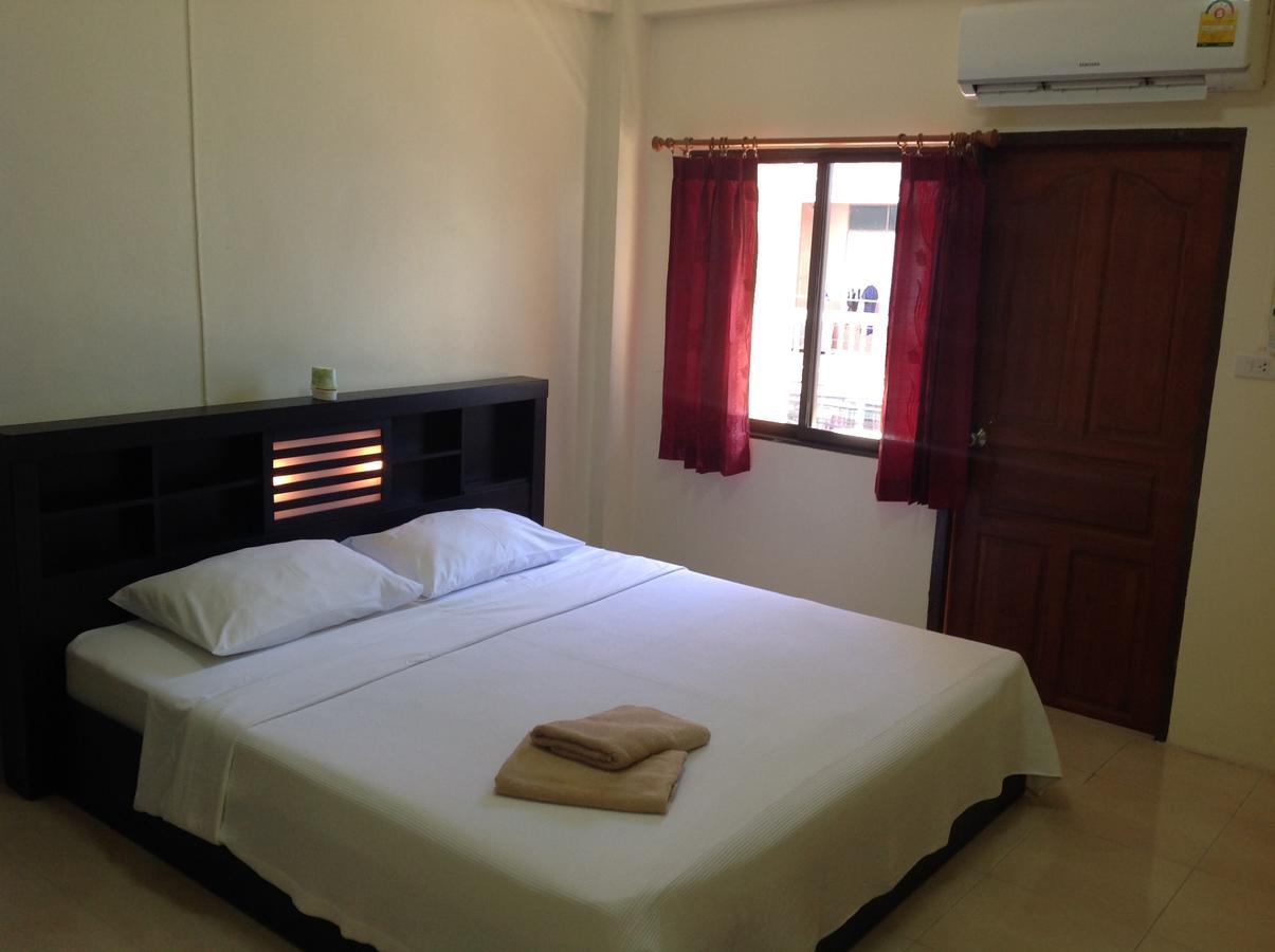 English Rose Guesthouse Pattaya Exterior foto
