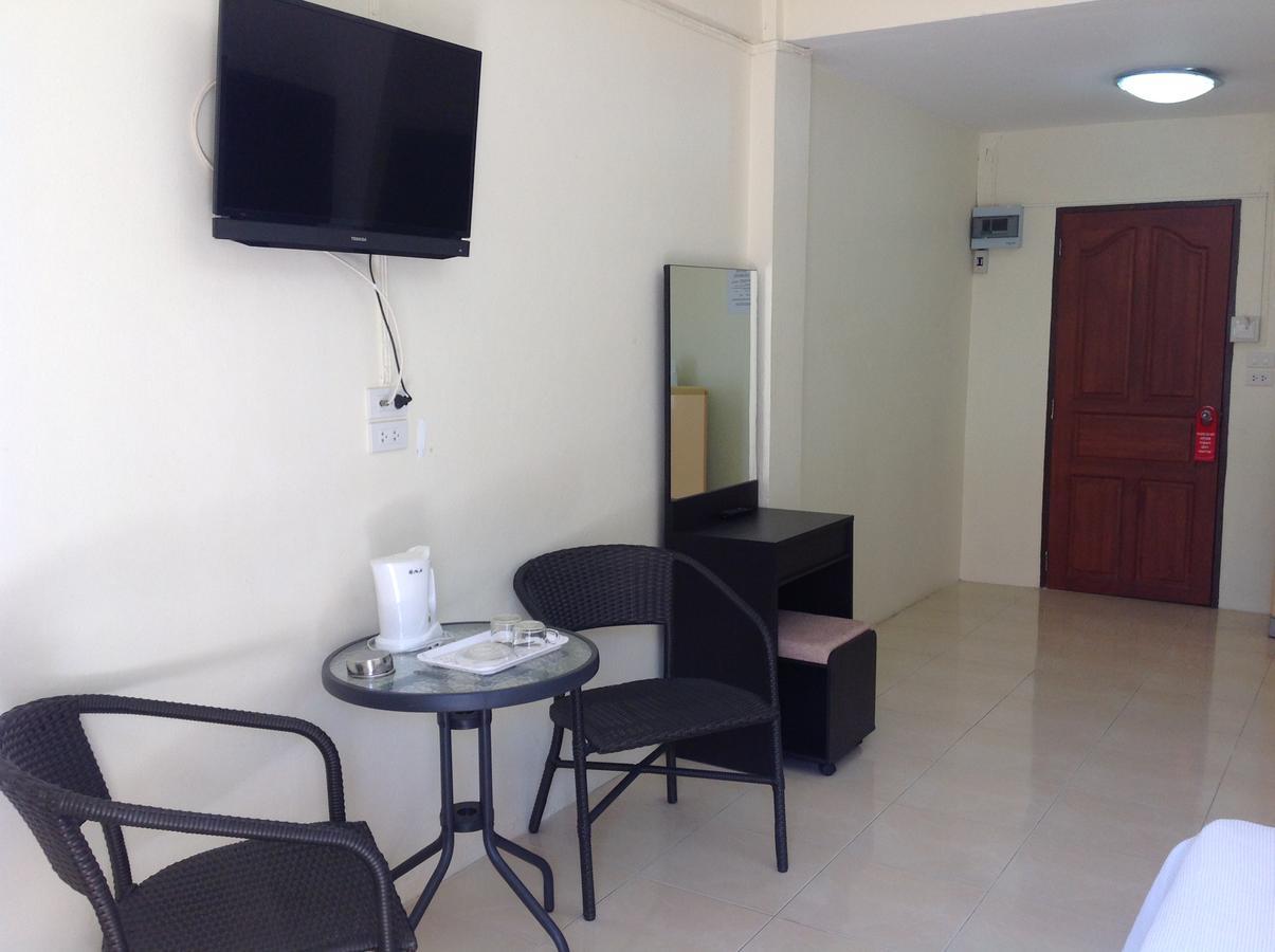 English Rose Guesthouse Pattaya Exterior foto