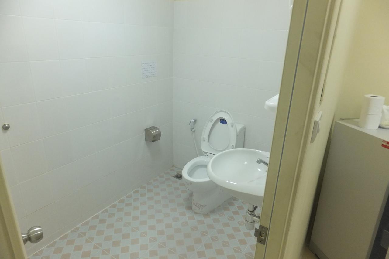 English Rose Guesthouse Pattaya Exterior foto