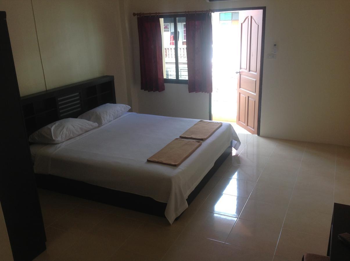 English Rose Guesthouse Pattaya Exterior foto
