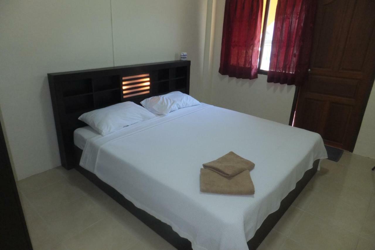 English Rose Guesthouse Pattaya Exterior foto